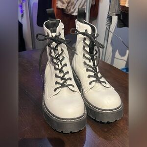 Sincerely Jules White and Black Combat Boots Size 7.5